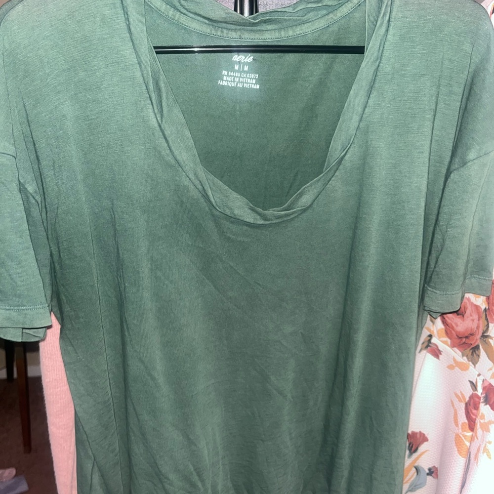 Aerie Women's Short Sleeve Tee in Olive Green